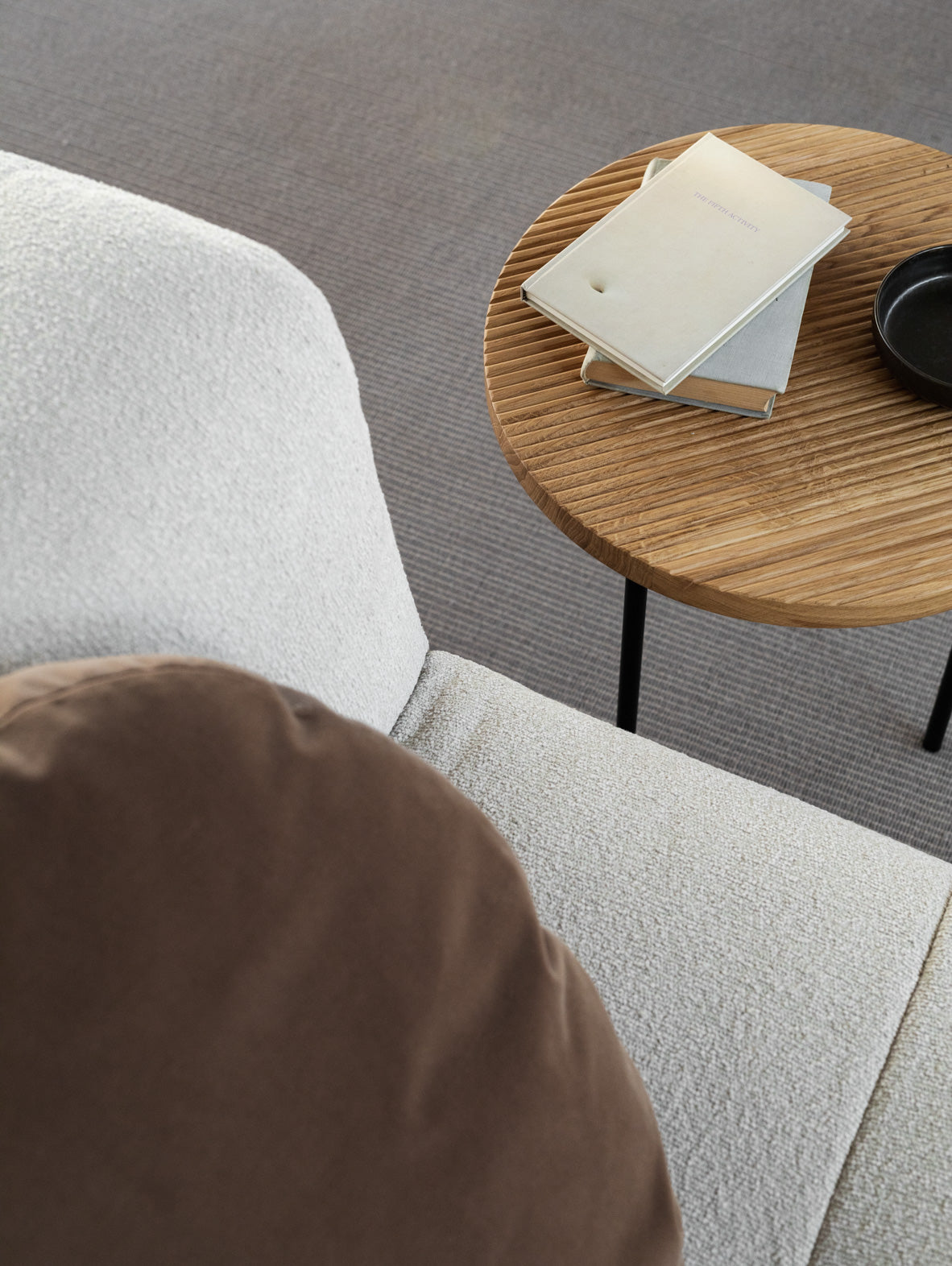 GRUFF L coffee table